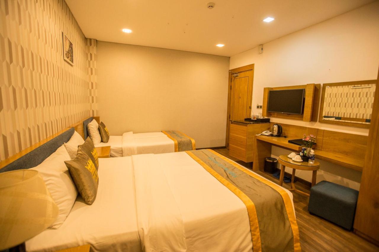 The Blue Airport Hotel Ho Chi Minh-stad Buitenkant foto