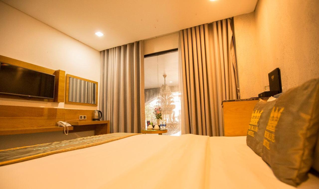 The Blue Airport Hotel Ho Chi Minh-stad Buitenkant foto