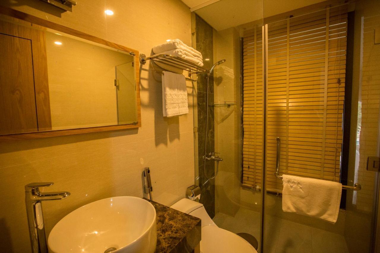 The Blue Airport Hotel Ho Chi Minh-stad Buitenkant foto